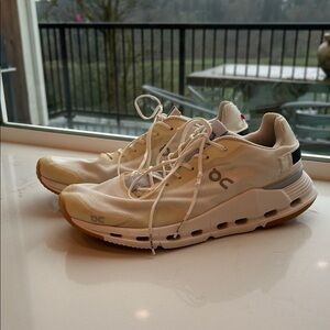 On Cloud Womens Sneakers in Off-White
